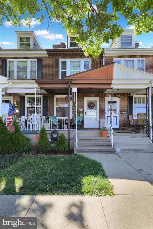 312 Summit Ave, WEST READING, PA, 19611-2075 | Card Image