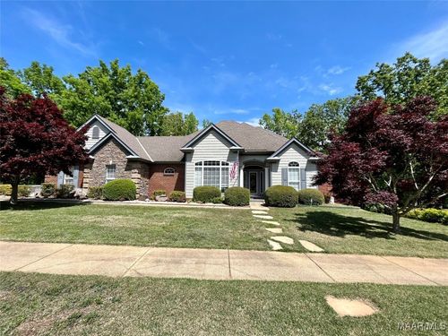 704 Emerald Dr, Prattville, AL, 36067-3716 | Card Image