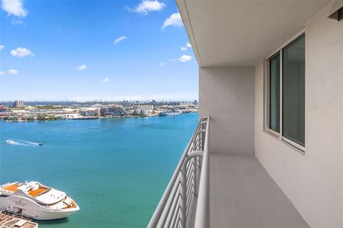 apt-2604-335 S Biscayne Blvd, Miami, FL, 33131-2341 | Card Image