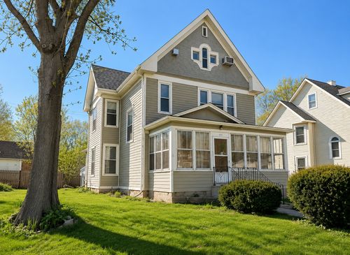 112 N 4th St, Montevideo, MN, 56265-1535 | Card Image
