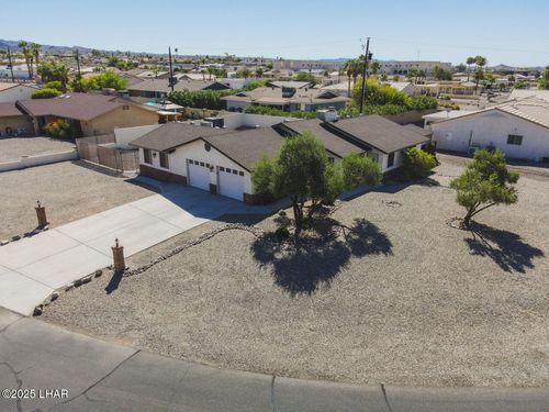 2910 Coconino Dr, Lake Havasu City, AZ, 86406-8452 | Card Image