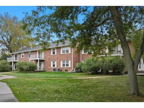 apt-a-6337 Alderwood Cir, Woodbury, MN, 55125-1187 | Card Image