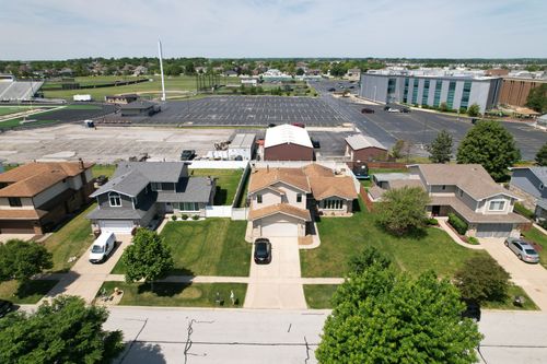 17218 Shetland Drive, Tinley Park, IL, 60487 | Card Image