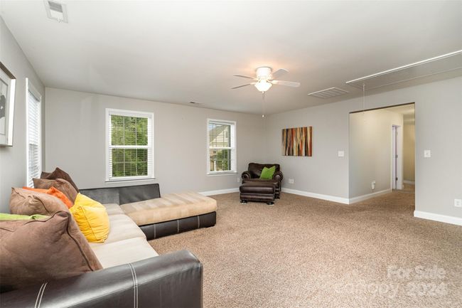 3002 Amesbury Hill Dr, House other with 4 bedrooms, 3 bathrooms and null parking in Charlotte NC | Image 23