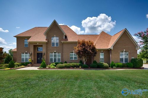 470 Beth Rd, New Market, AL, 35761-9657 | Card Image