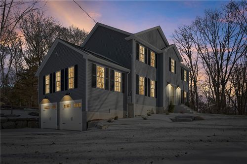 4 Jencks Road, Cumberland, RI, 02864 | Card Image