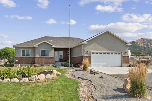 2976 W Ruiz Dr, Stockton, UT, 84071-7773 | Card Image