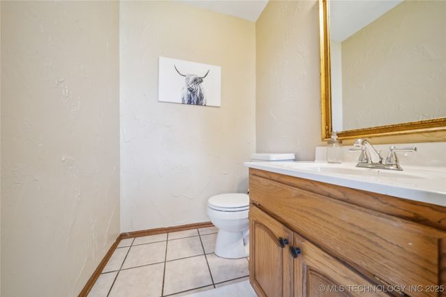 28002 Us 75 Hwy, House other with 4 bedrooms, 4 bathrooms and null parking in Ochelata OK | Image 37