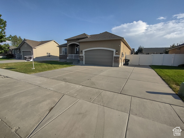 Hunter Valley Dr, West Valley City, UT 84128