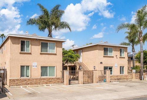 unit-3-4654 33rd St, San Diego, CA, 92116-3320 | Card Image
