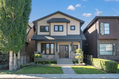 2411 31 St Sw, Calgary, AB, T3E2N6 | Card Image