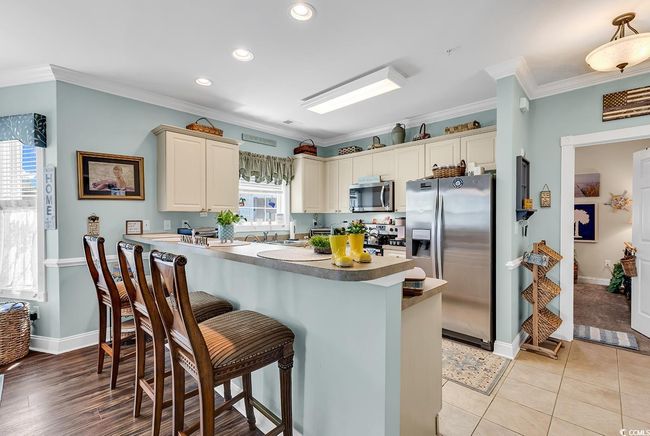 APT-305 - 4820 Magnolia Lake Dr, Condo with 3 bedrooms, 2 bathrooms and null parking in Myrtle Beach SC | Image 4