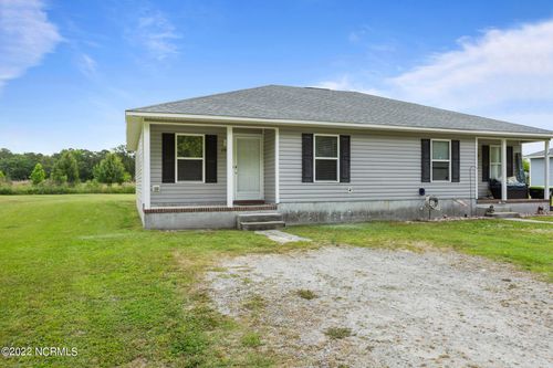 142 Lain Mark Dr, Hubert, NC, 28539-3710 | Card Image