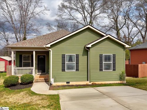 112 W 3rd Ave, Easley, SC, 29640-2840 | Card Image