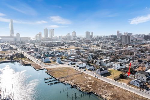 442 N Massachusetts Ave, Atlantic City, NJ, 08401-2768 | Card Image