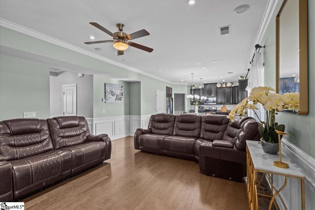 361 Bucklebury Rd, House other with 4 bedrooms, 3 bathrooms and 2 parking in Greer SC | Image 4