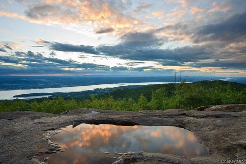 136 River Dr, Beacon, NY, 12508-7007 | Card Image