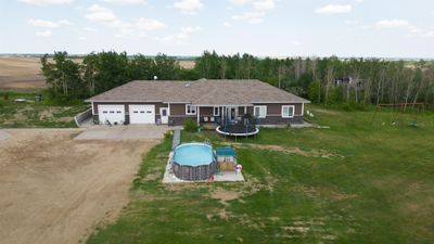 48324 Highway 834, House detached with 5 bedrooms, 3 bathrooms and null parking in Camrose County AB | Image 1