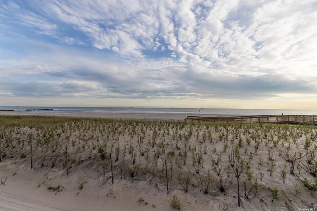 Directly on Long Beach's Famous White Sand Beaches | Image 17