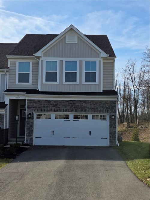 1007 Wellington Ct, Jeannette, PA, 15644-4817 | Card Image