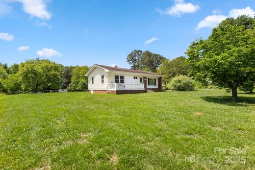 1725 Fallston Rd, Shelby, NC, 28150-3368 | Card Image