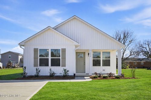 232 Rae St, Warsaw, NC, 28398-1537 | Card Image
