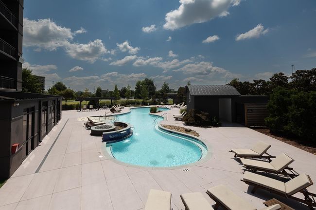 APT-506 - 717 S Riverside Dr, Condo with 3 bedrooms, 3 bathrooms and null parking in Memphis TN | Image 27