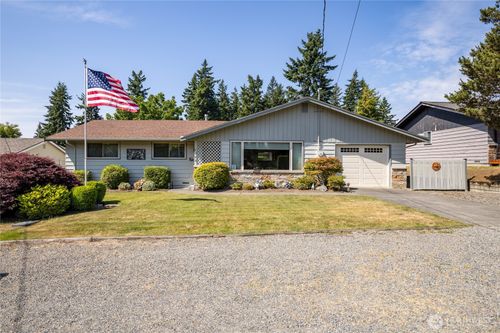1023 E Maple St, Kent, WA, 98030-6350 | Card Image