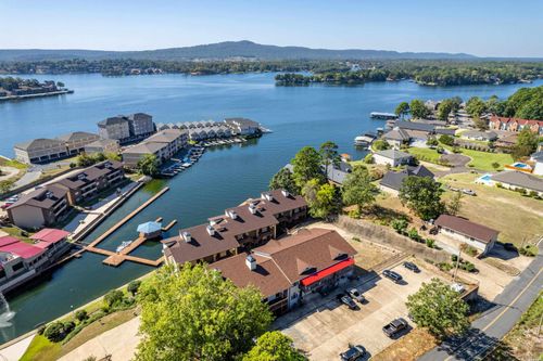 v4-151 Peters Pt, Hot Springs, AR, 71913 | Card Image