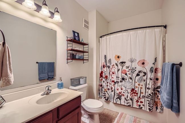Bathroom.jpg | Image 10