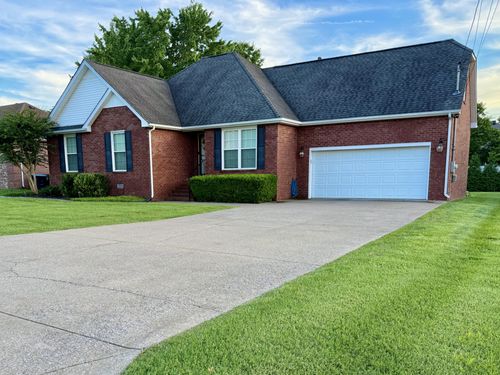 308 Acorn Ct, Smyrna, TN, 37167-3560 | Card Image