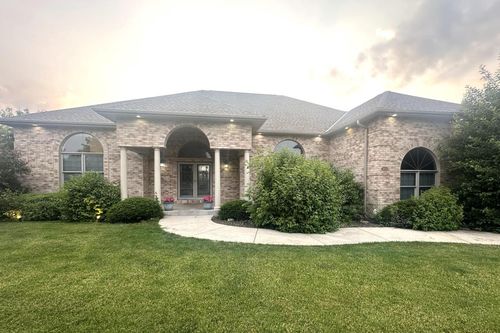4830 Parkview Road, Waterford, WI, 53185 | Card Image
