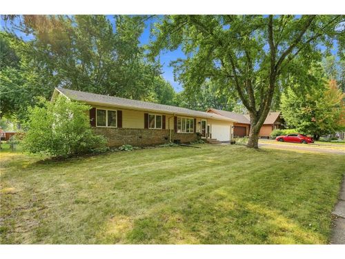 730 Apollo Rd, River Falls, WI, 54022-1200 | Card Image