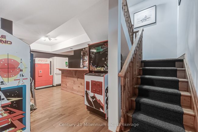 8 Willow Dr, House other with 5 bedrooms, 4 bathrooms and 3 parking in Tiny ON | Image 30