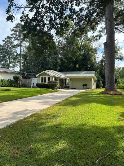 207 Ne 2nd Street, House other with 2 bedrooms, 1 bathrooms and null parking in HAVANA FL | Image 3