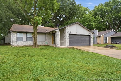 514 148th St, Glenpool, OK, 74033-4361 | Card Image