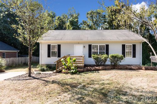 807 King Arthur Drive, Gastonia, NC, 28056 | Card Image