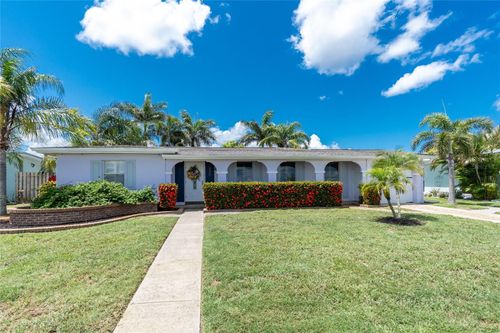 330 Weber Ter, Port Charlotte, FL, 33952-8352 | Card Image