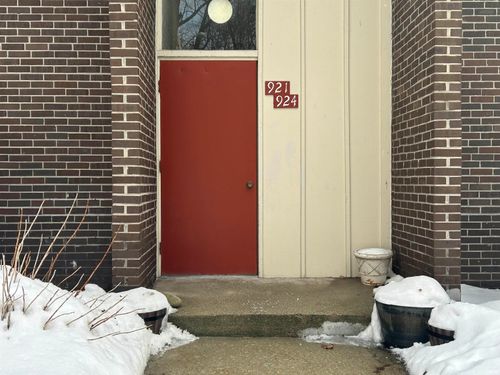 apt-923-2500 Topsfield Rd, South Bend, IN, 46614-2438 | Card Image