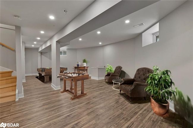 47 Campbell Ave, House other with 4 bedrooms, 2 bathrooms and 10 parking in Oro-Medonte ON | Image 12