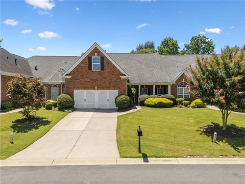 5380 Villa Lake Ct, Suwanee, GA, 30024-1347 | Card Image