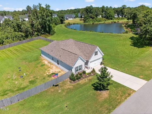 194 Fenella Dr, Four Oaks, NC, 27524-7437 | Card Image