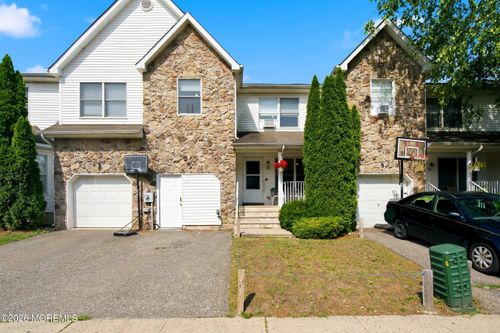 21 Kingsfield Dr, Lakewood, NJ, 08701-3086 | Card Image