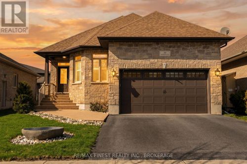 50 Bayshore Drive, Loyalist (Bath), ON, K0H1G0 | Card Image