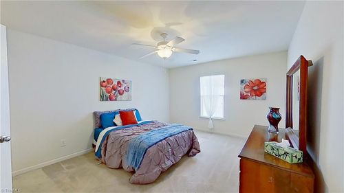 3350 Hyde Place Cir, Winston Salem, NC, 27103-6838 | Card Image