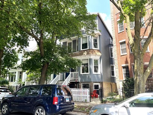 g-1416 W Wolfram St, Chicago, IL, 60657-4117 | Card Image