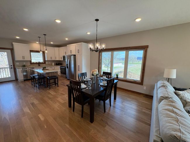 Dining and Kitchen | Image 6