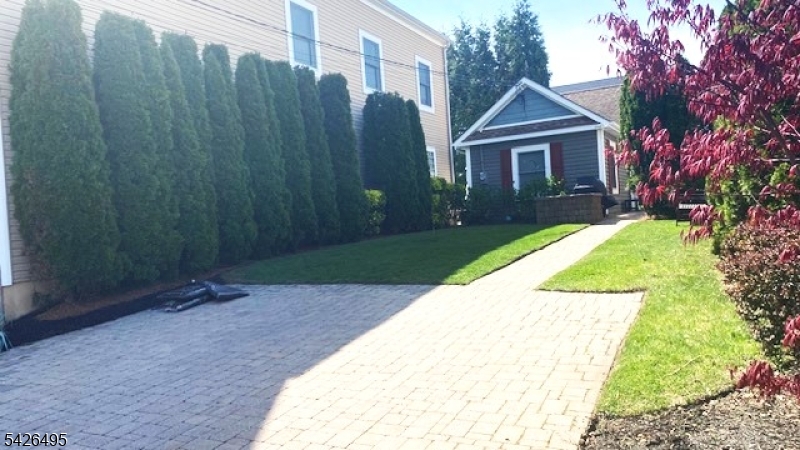 Residential Lease in Bradley Beach Boro 3