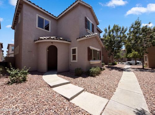 1826 W Pollack St, Phoenix, AZ, 85041-6687 | Card Image