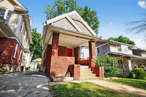 4219 Mercier St, Kansas City, MO, 64111-4154 | Card Image